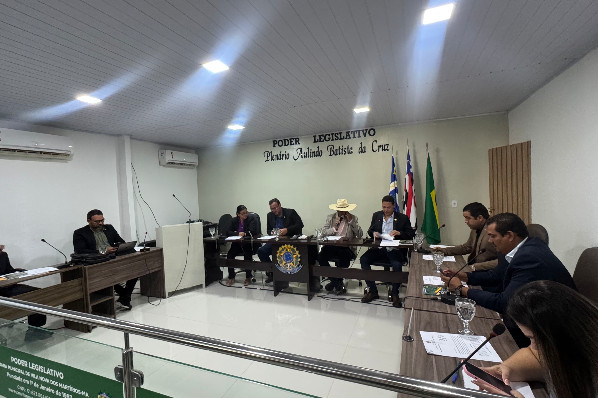 33ª Sessão Ordinária do 2º Período da 8ª Legislatura.